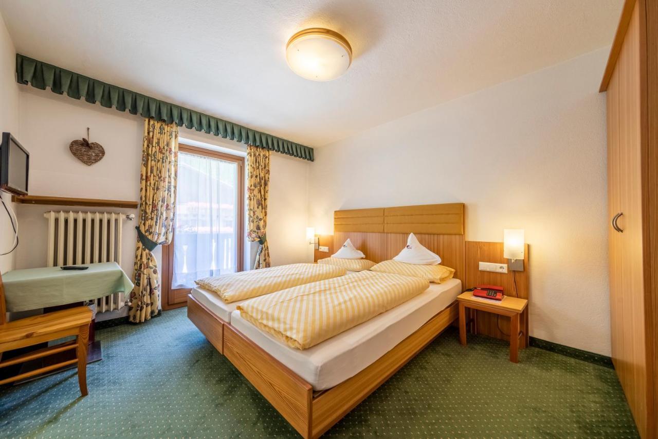 Hotel Dolomiti La Villa  Kültér fotó