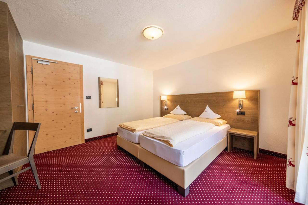 Hotel Dolomiti La Villa  Kültér fotó