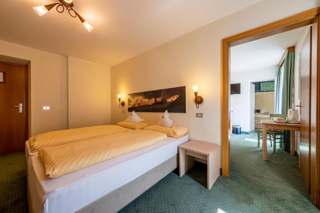 Hotel Dolomiti La Villa  Kültér fotó