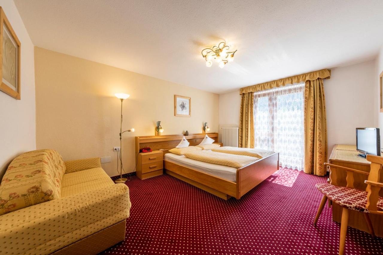 Hotel Dolomiti La Villa  Kültér fotó