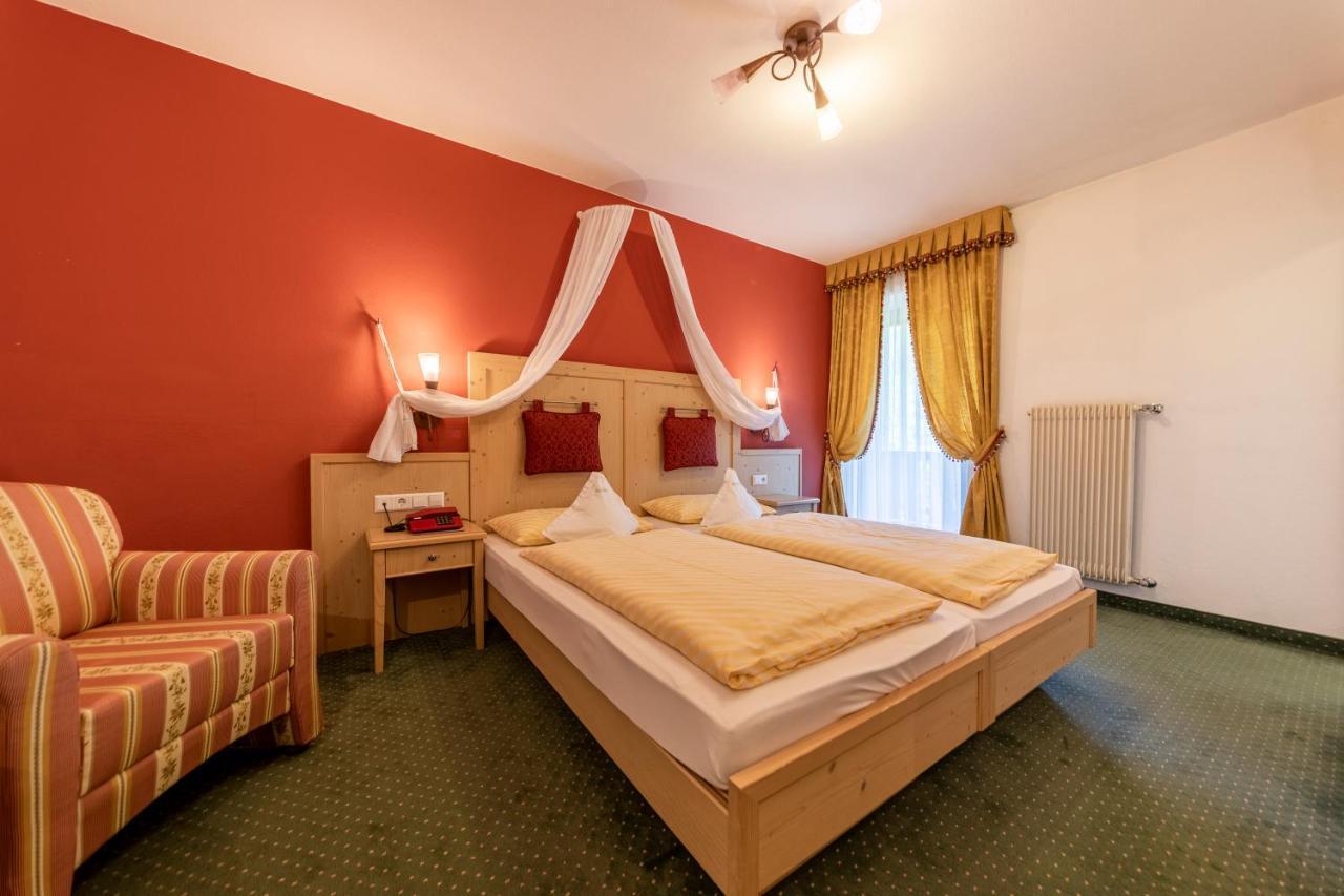 Hotel Dolomiti La Villa  Kültér fotó