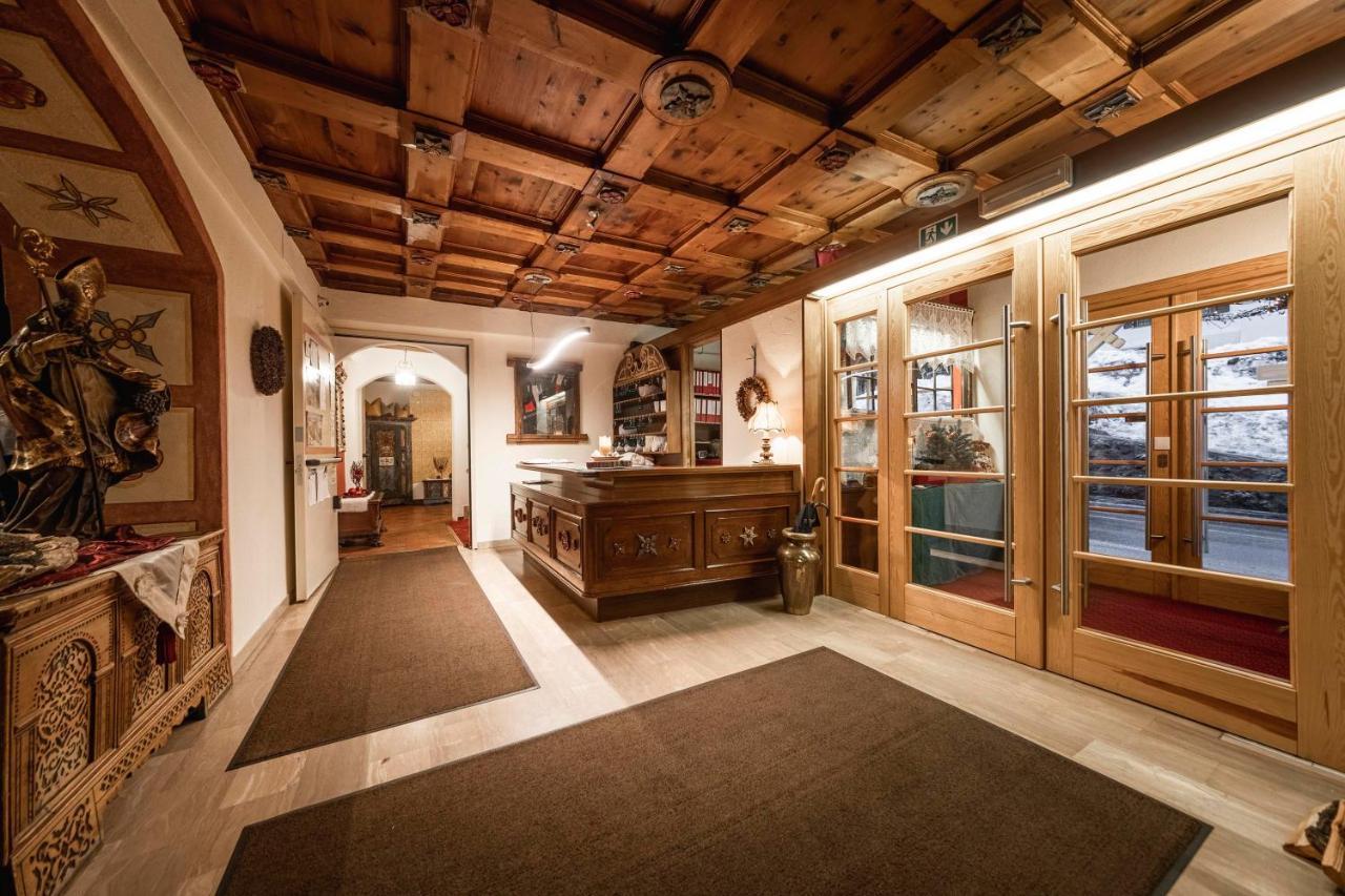 Hotel Dolomiti La Villa  Kültér fotó